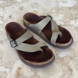 Birkenstock Mephisto Helen Green Leather Thong Sandals
